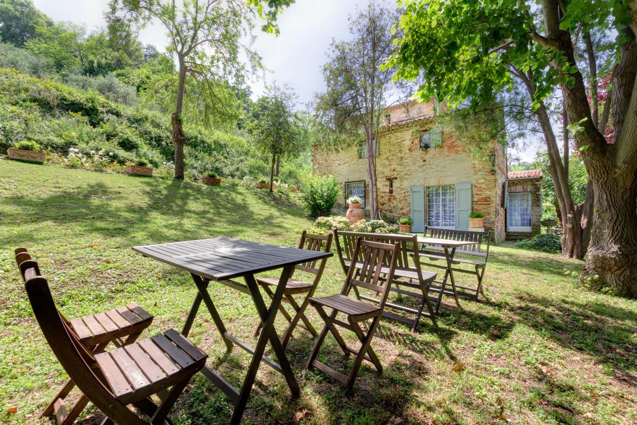 B&B La Residenza Del Poeta Montesicuro Ngoại thất bức ảnh