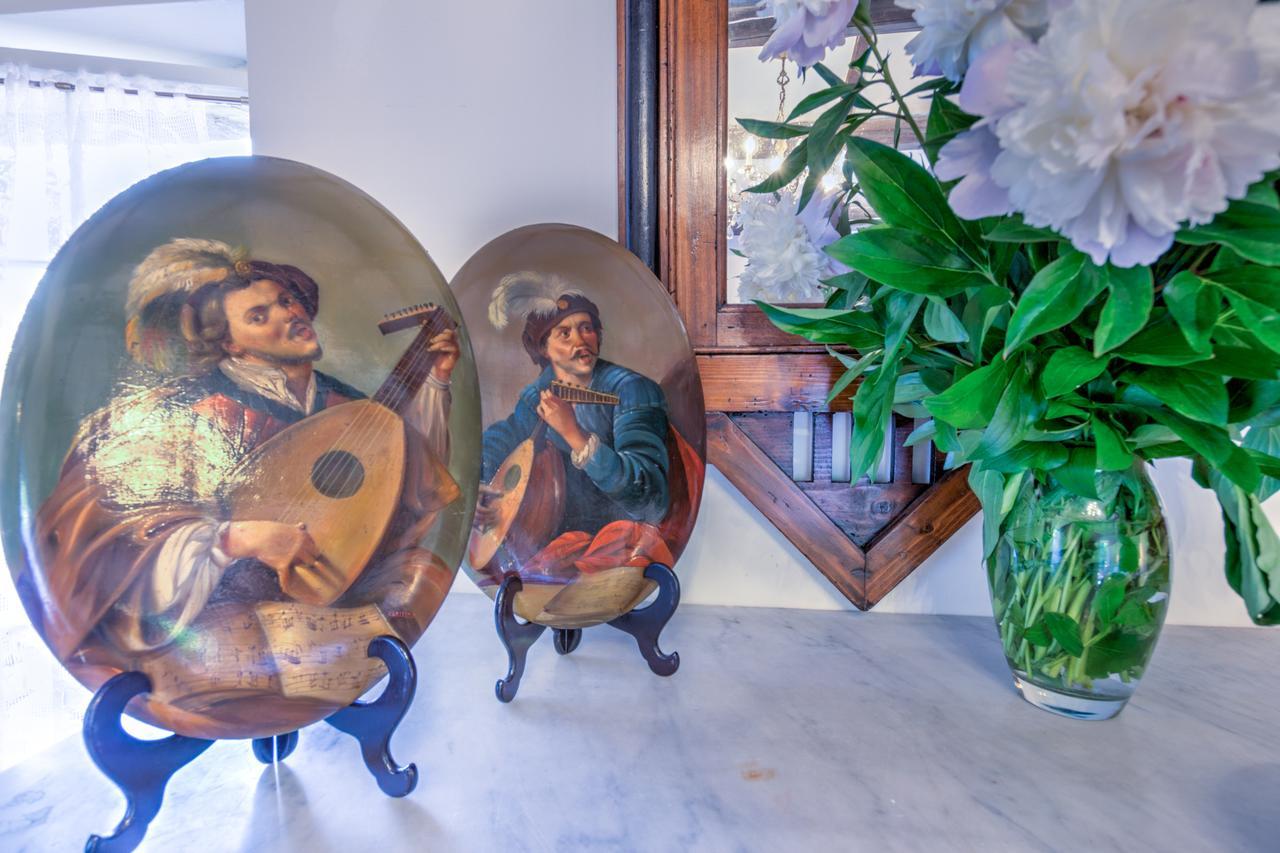 B&B La Residenza Del Poeta Montesicuro Ngoại thất bức ảnh