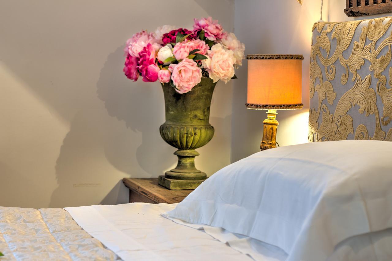 B&B La Residenza Del Poeta Montesicuro Ngoại thất bức ảnh