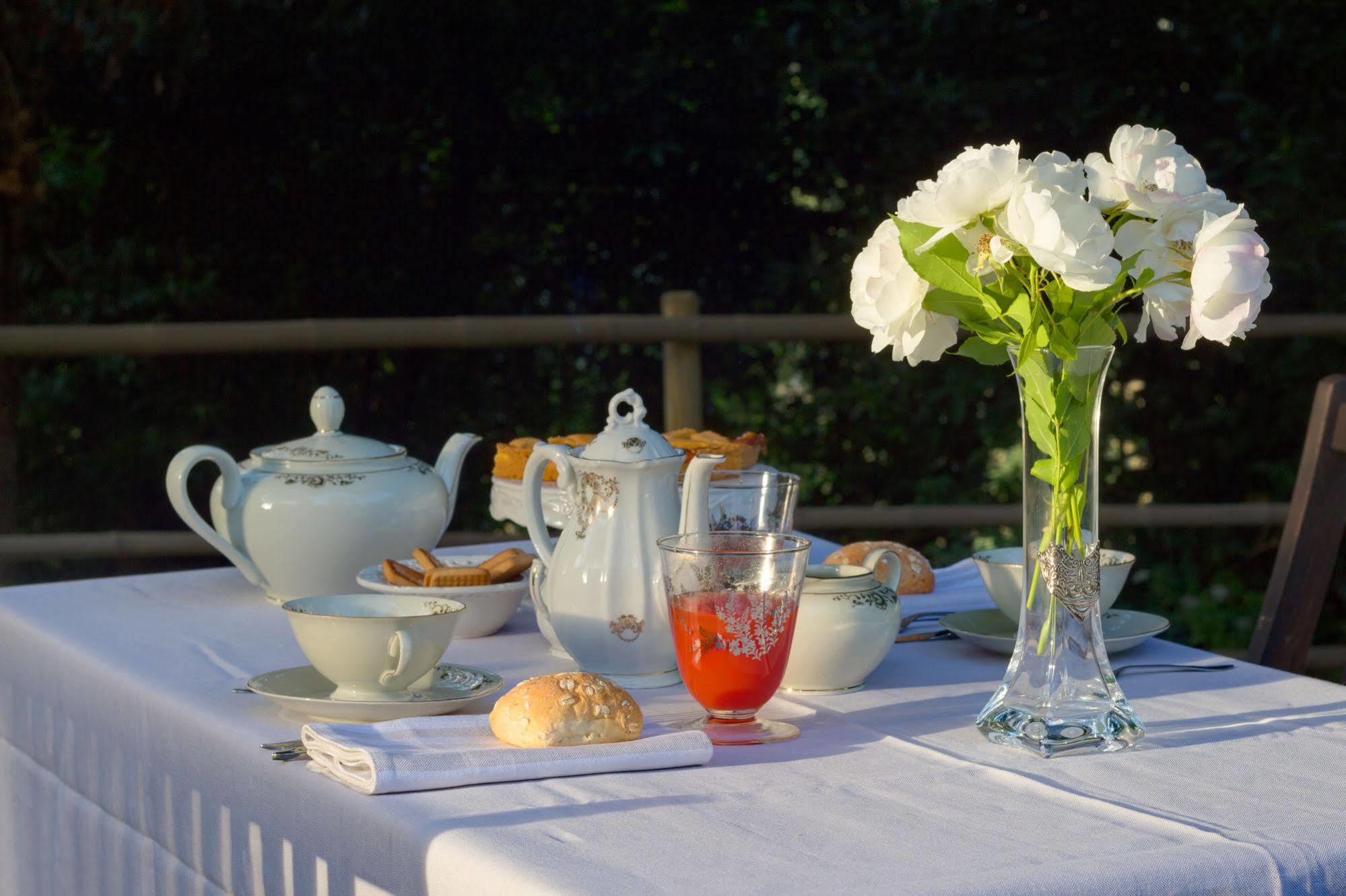 B&B La Residenza Del Poeta Montesicuro Ngoại thất bức ảnh